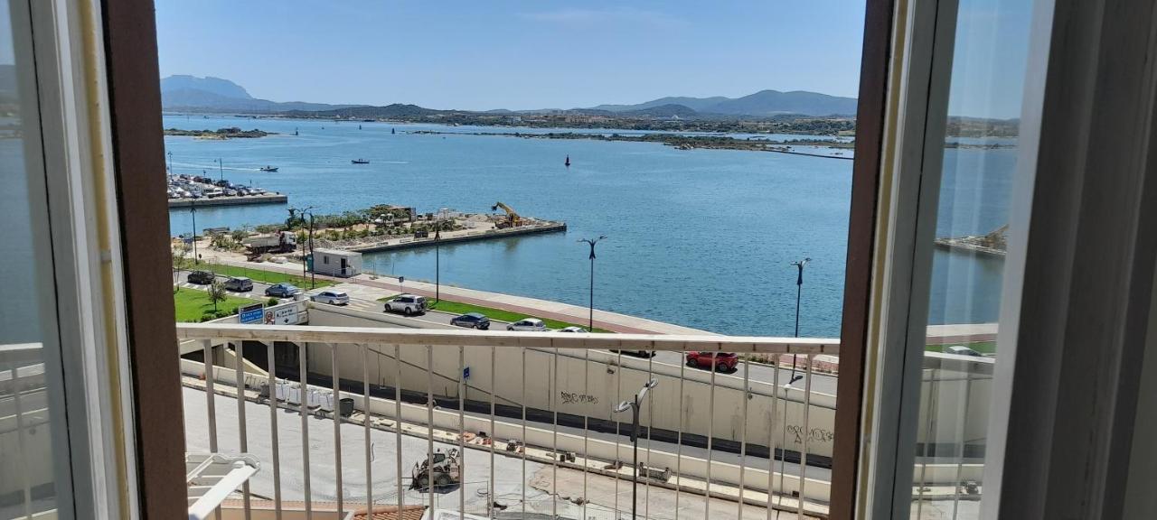 Via Genova Apartment Olbia Exterior photo