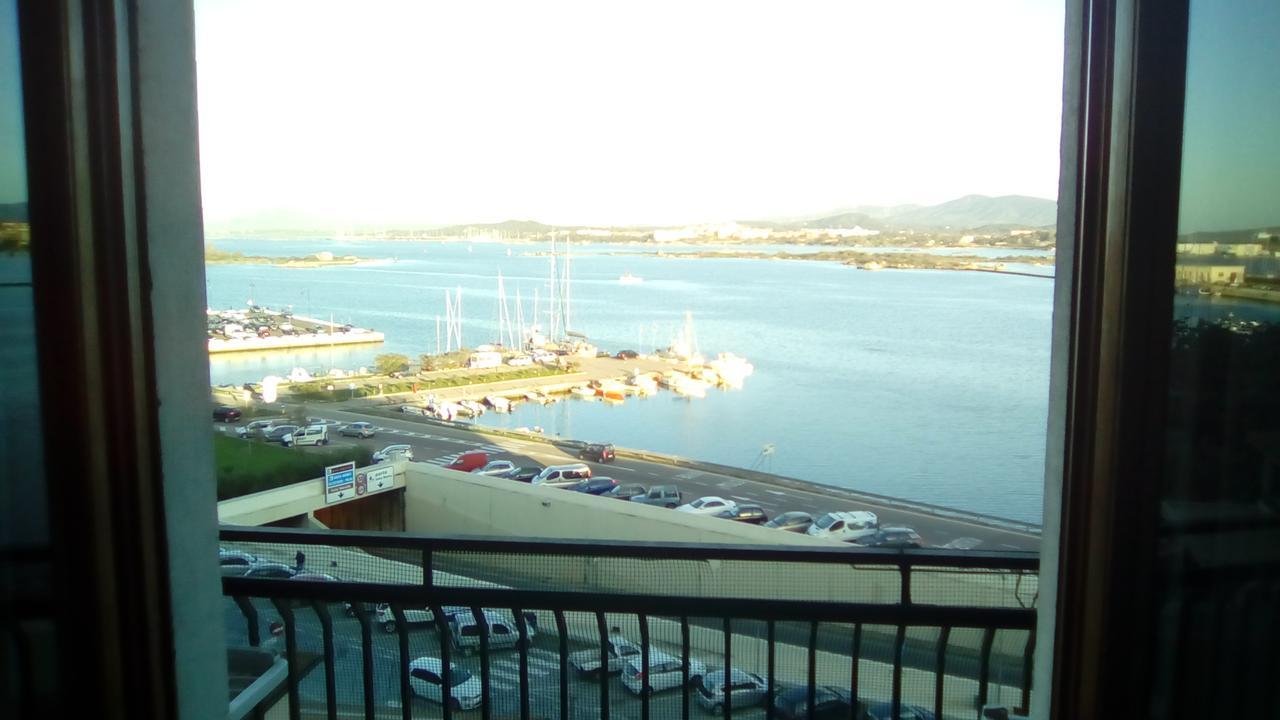 Via Genova Apartment Olbia Exterior photo